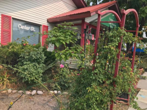 Center Street Cottage